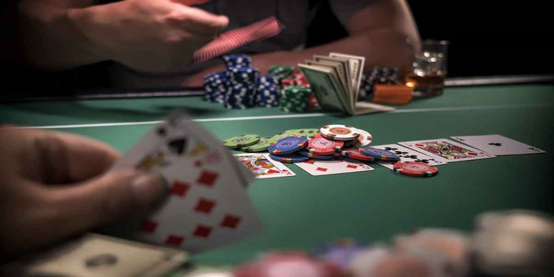 Tìm hiểu những thông tin ban đầu về game Poker